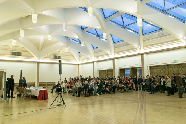 6_emelet_kiallitoter